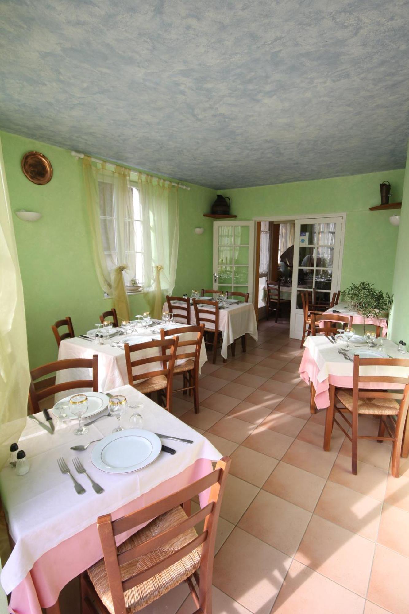 Auberge De L'Omois Baulne-en-Brie Exteriér fotografie